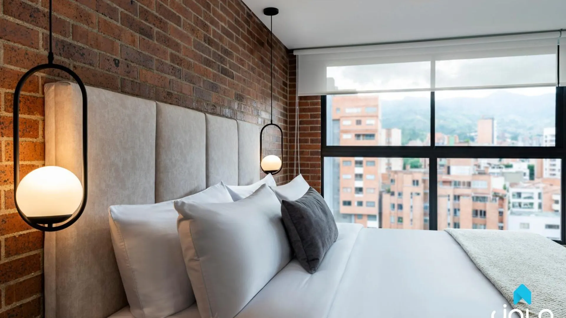 Kyux Studios By Jalo - Laureles Medellín