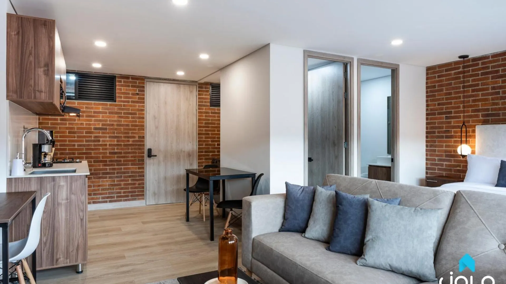 Hotel Kyux Studios By Jalo - Laureles Medellín