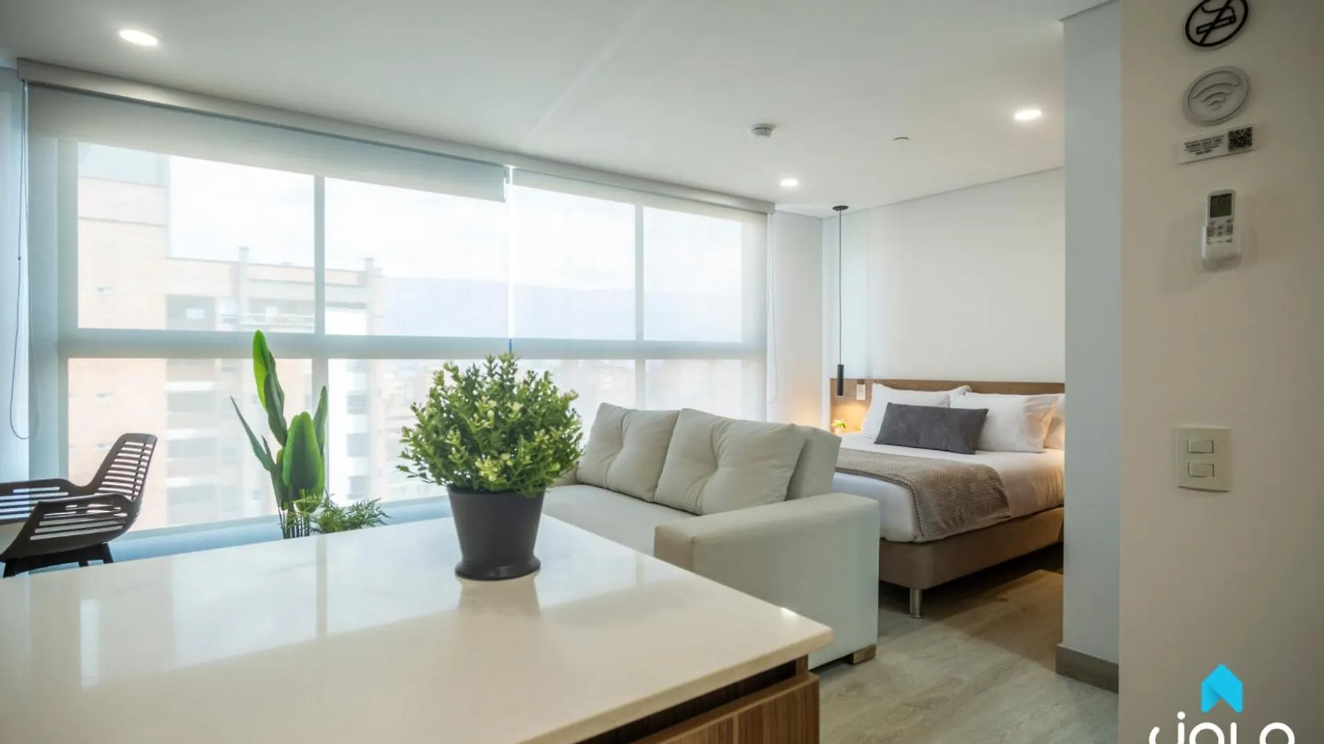 Kyux Studios By Jalo - Laureles Medellin Hotel